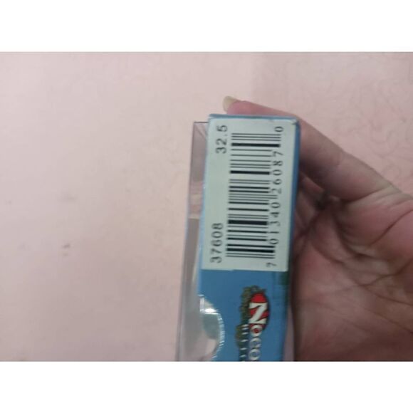 Pink sparkle western Rodeo belt buckle set - Picture 3 of 4